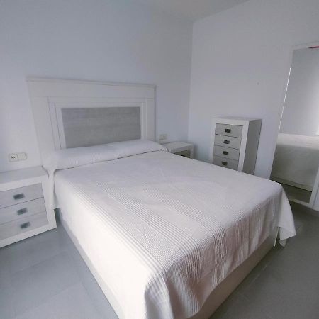 Torrevieja Junto Cala Ferrisアパートメント エクステリア 写真