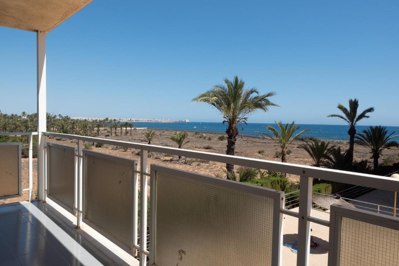 Torrevieja Junto Cala Ferrisアパートメント エクステリア 写真