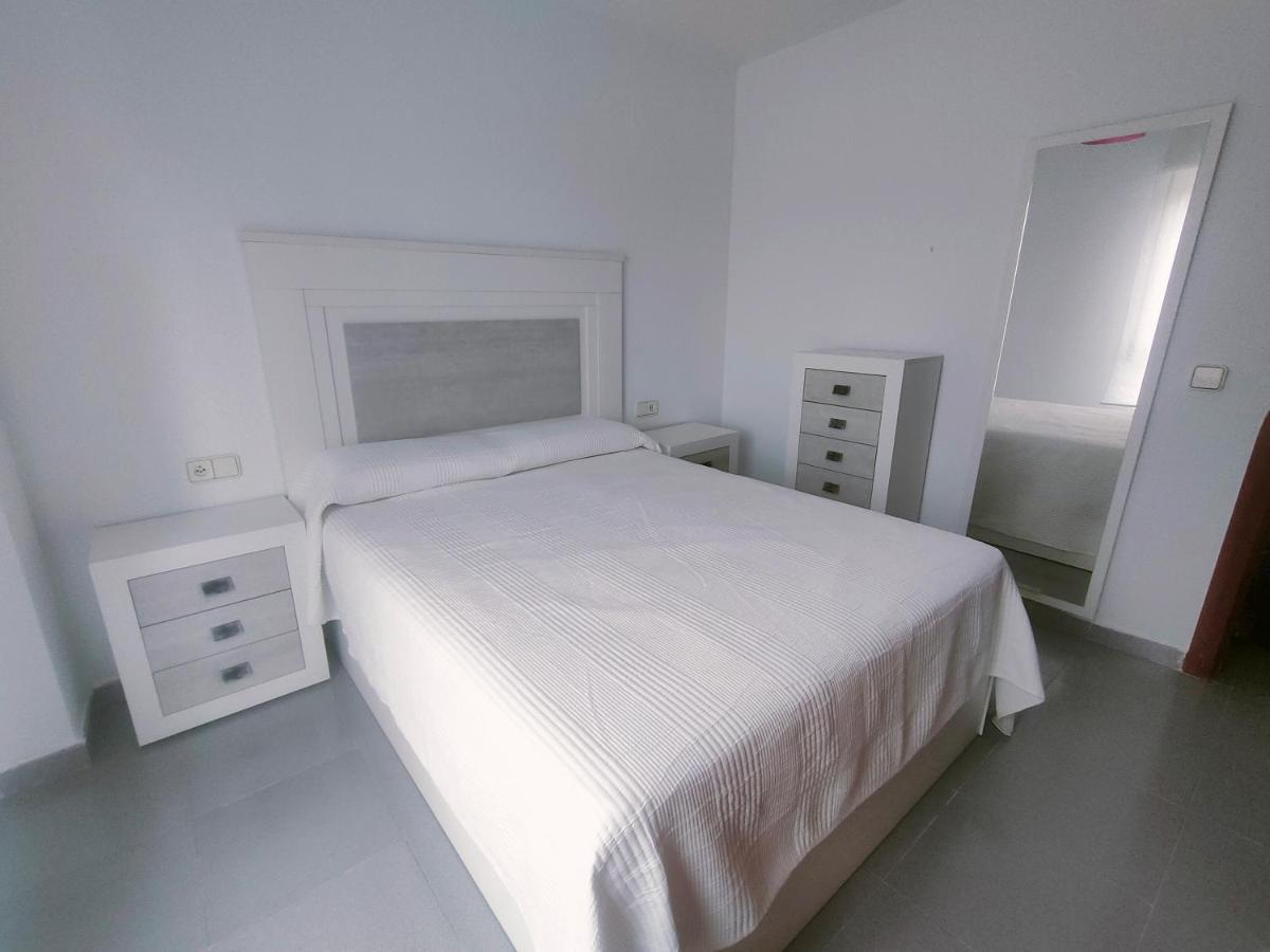 Torrevieja Junto Cala Ferrisアパートメント エクステリア 写真